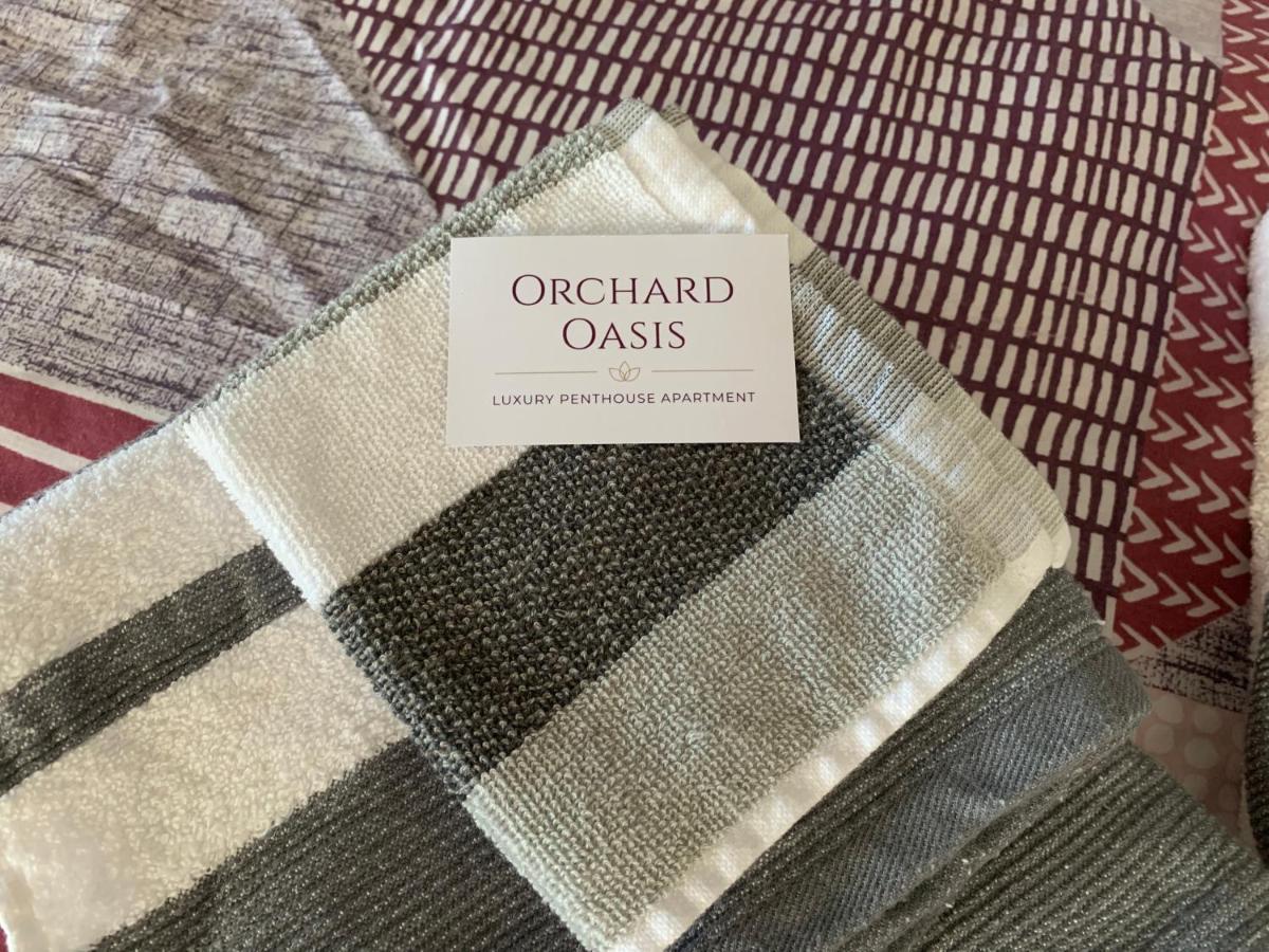 콜레인 Orchard Oasis, Luxury Penthouse Getaway 아파트 외부 사진